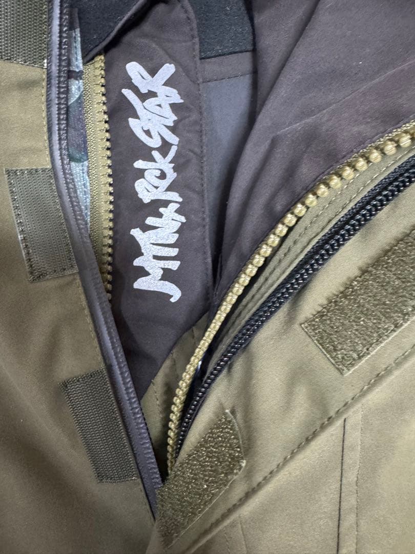 【美品】マウンテンロックスター　EVL JACKET Lサイズ