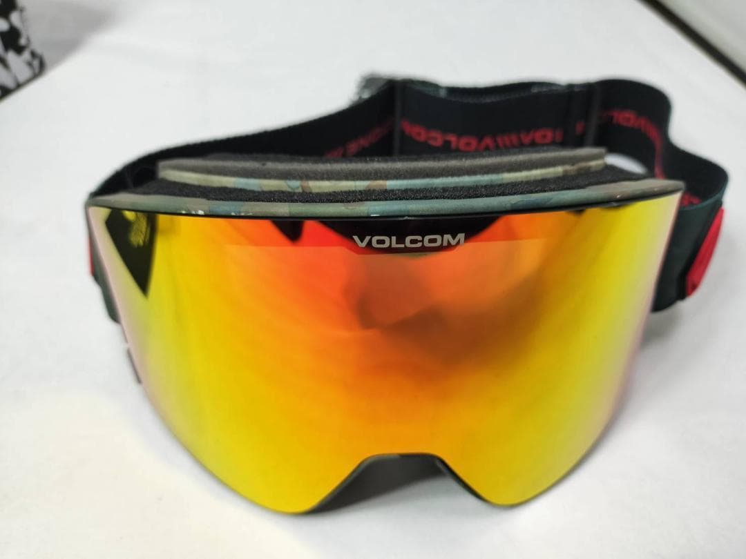 最上位モデル　ボルコム　　オデッセイ スノーゴーグル カモ　マグネット式