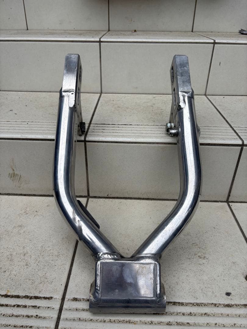 ST50ダックスにて使用 Graftスイングアーム