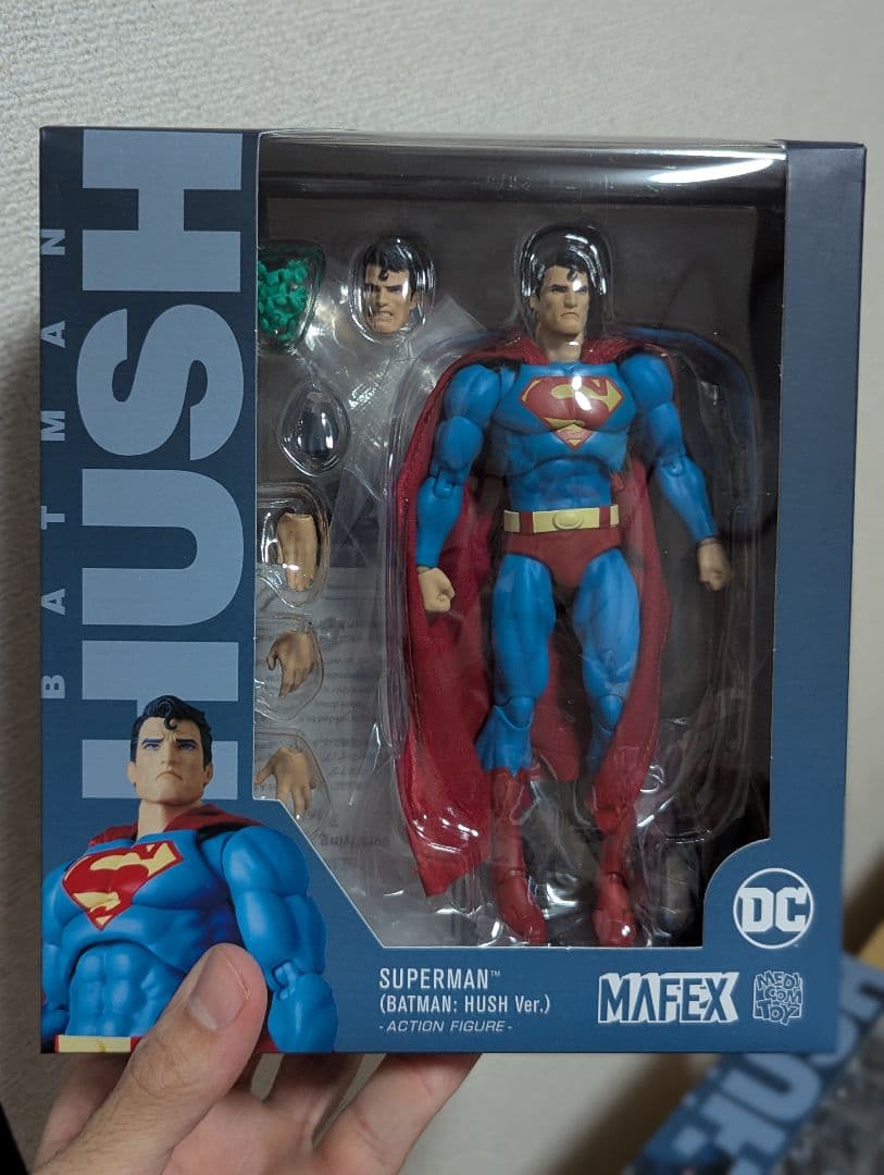 アメコミ Mafex Superman e Batman Hush