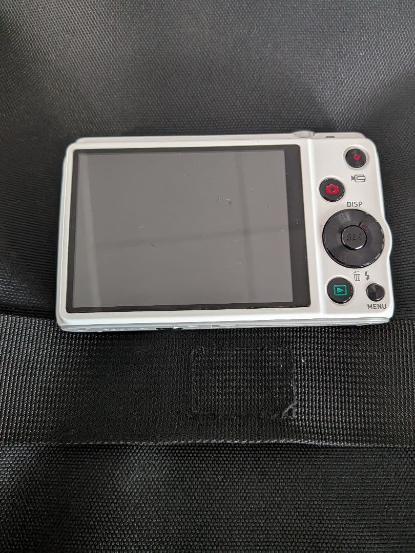 デジタルカメラ CASIO EX-ZR20