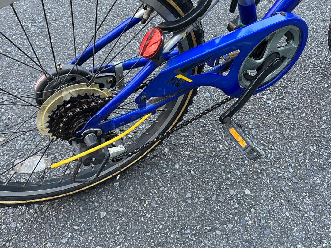 M*i様 中古LEDオートライト6段変速子ども自転車★22インチ★シルバー※配達