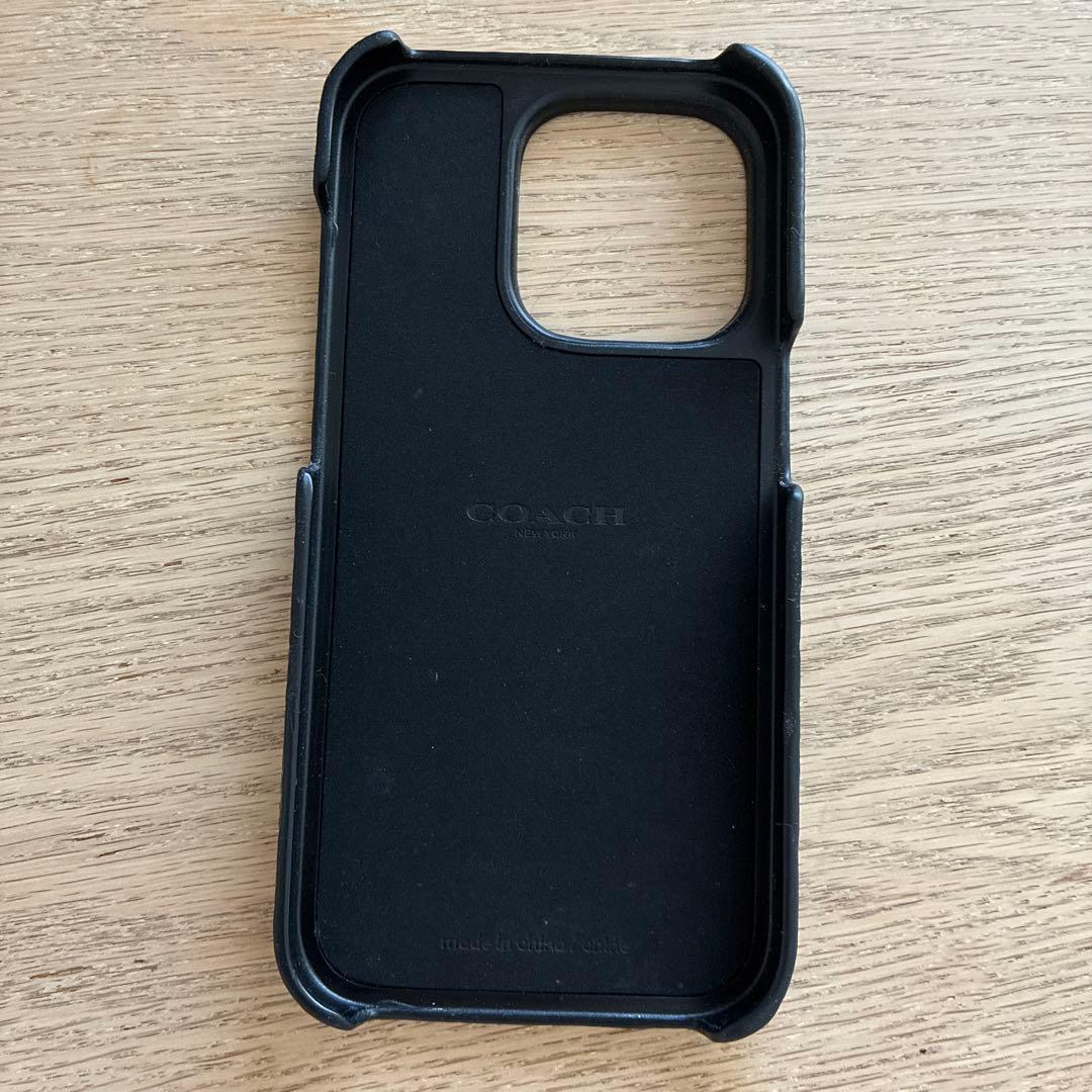 COACH 恐竜デザイン iPhone 2024 Pro ケース　セット