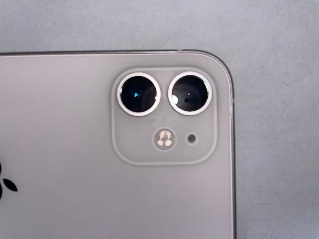 iPhone 12 本体　128GB SIMフリー　ホワイト