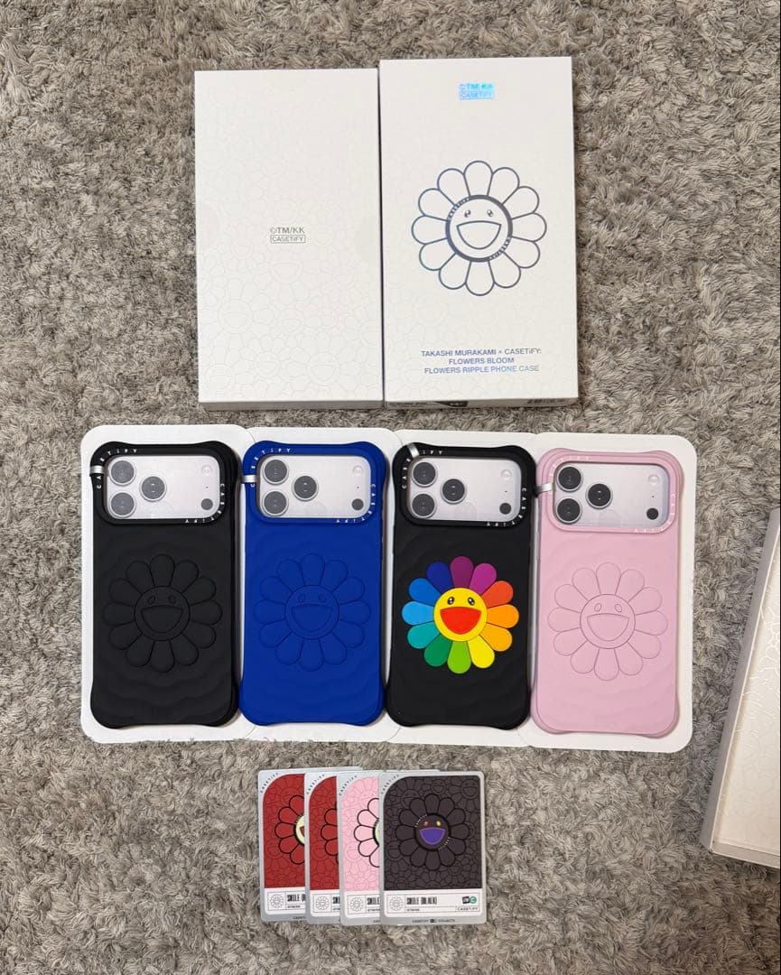 TAKASHI MURAKAMI×CASETiFY フラワーケース ブラック