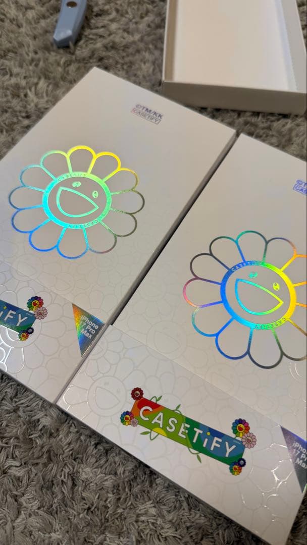 TAKASHI MURAKAMI×CASETiFY フラワーケース ブラック