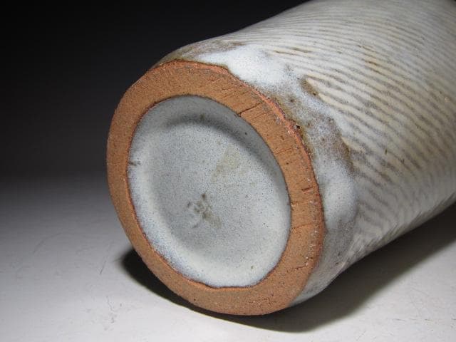 島岡達三 地釉縄文象嵌草花文壷 縄文象嵌技法 名工の逸品！o566