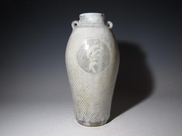 島岡達三 地釉縄文象嵌草花文壷 縄文象嵌技法 名工の逸品！o566