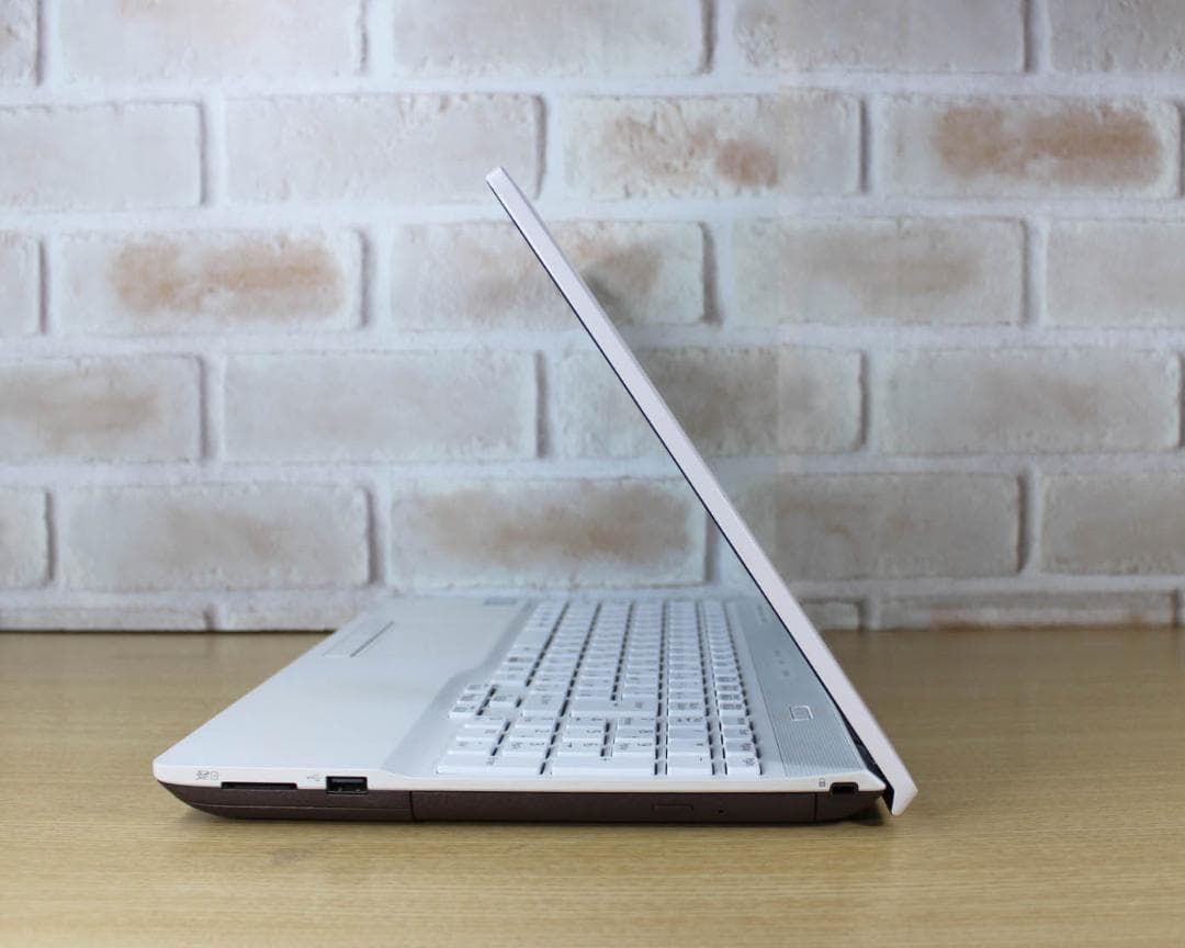 Core i5 第8世代✨SSD512GB ✨ノートパソコン Windows11