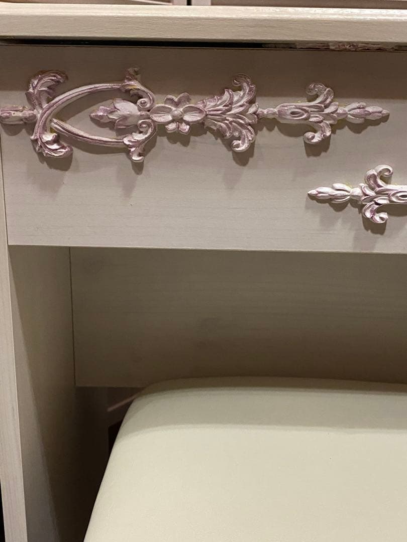 ロココ♦️便利な 収納 ドレッサー♦️ホワイトシャビー♦️ピンクシルバー♦️送料込