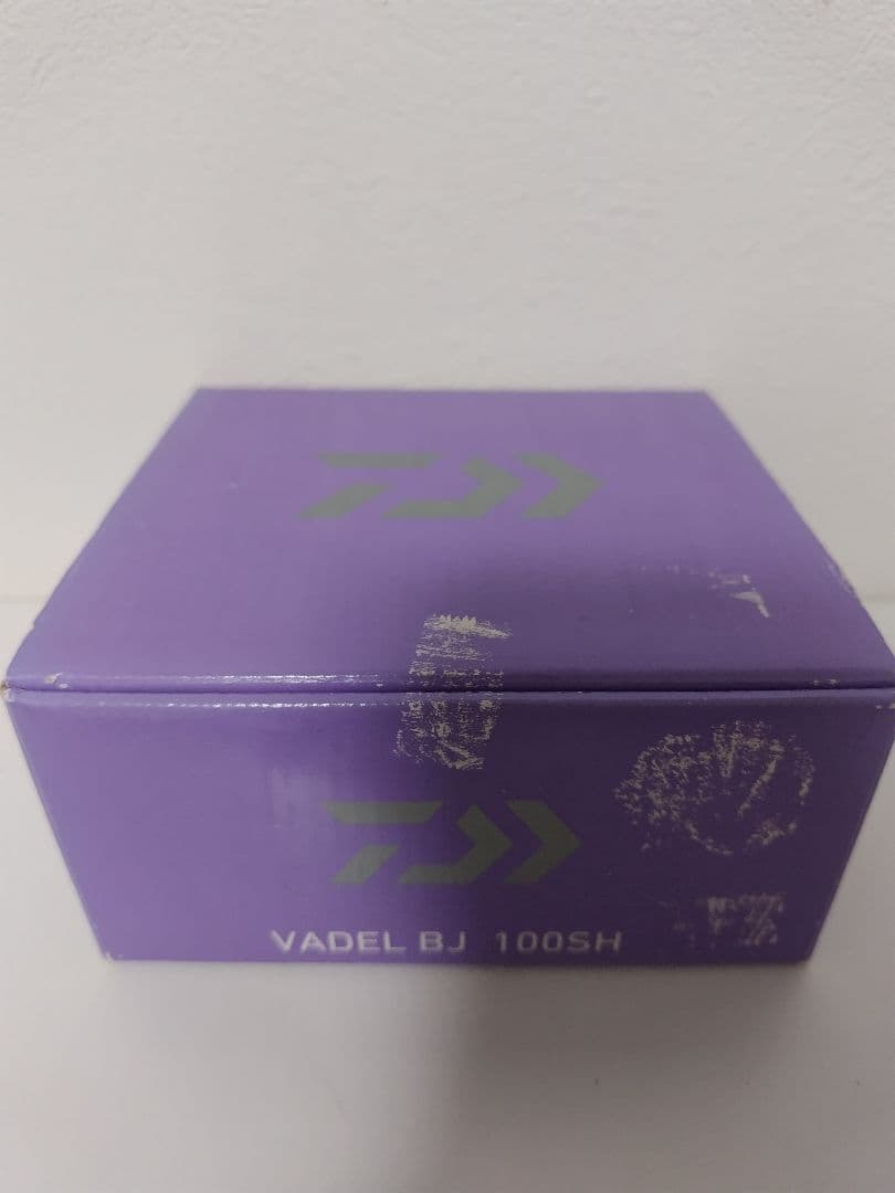 【新品未使用】ダイワ　 ヴァデル VADEL BJ 100 SH