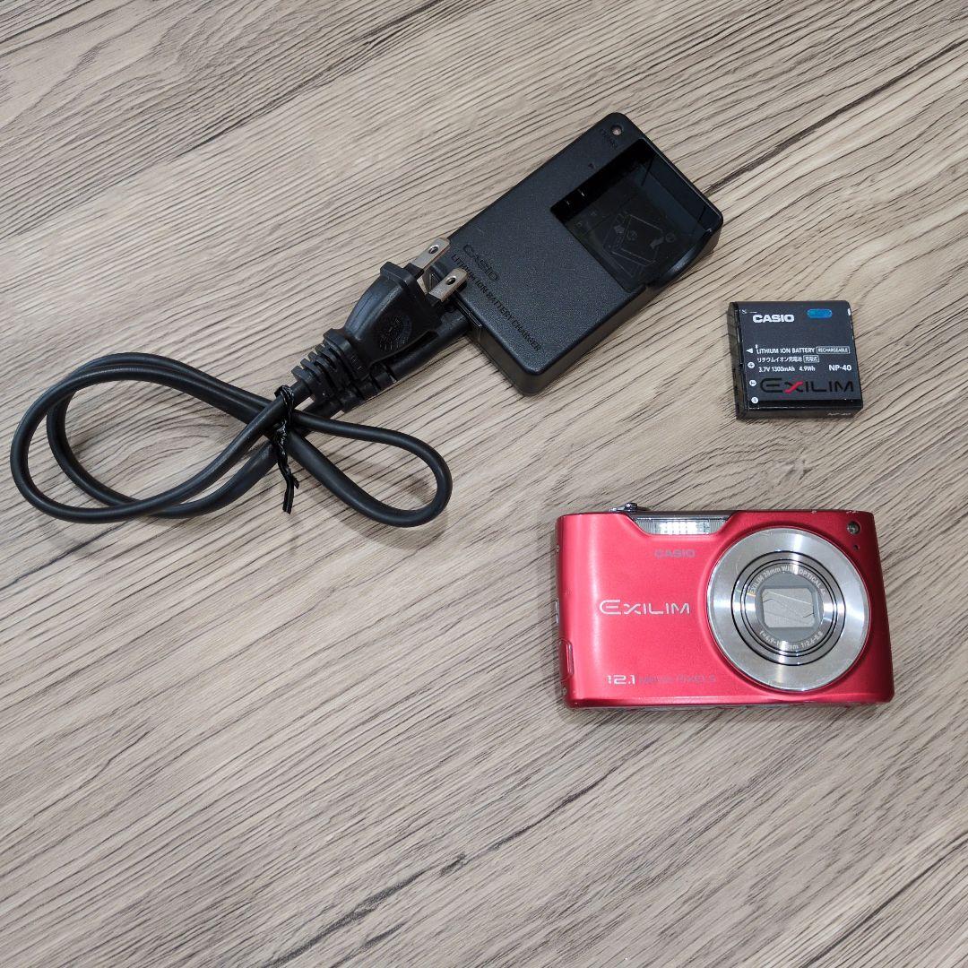 CASIO EXILIM 12.1メガピクセル レッドEX-Z450