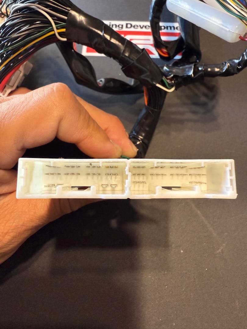 ★Data System ASC683L LS500 エアサスコントローラー ★