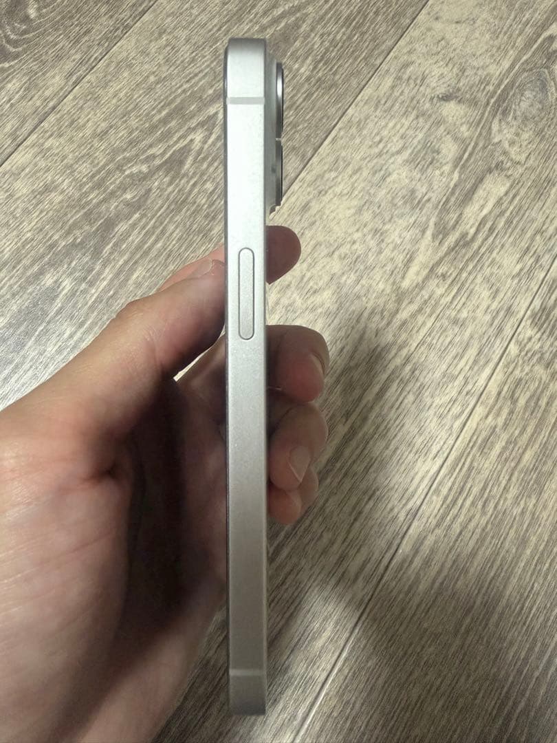 iPhone14 256GB スターライト
