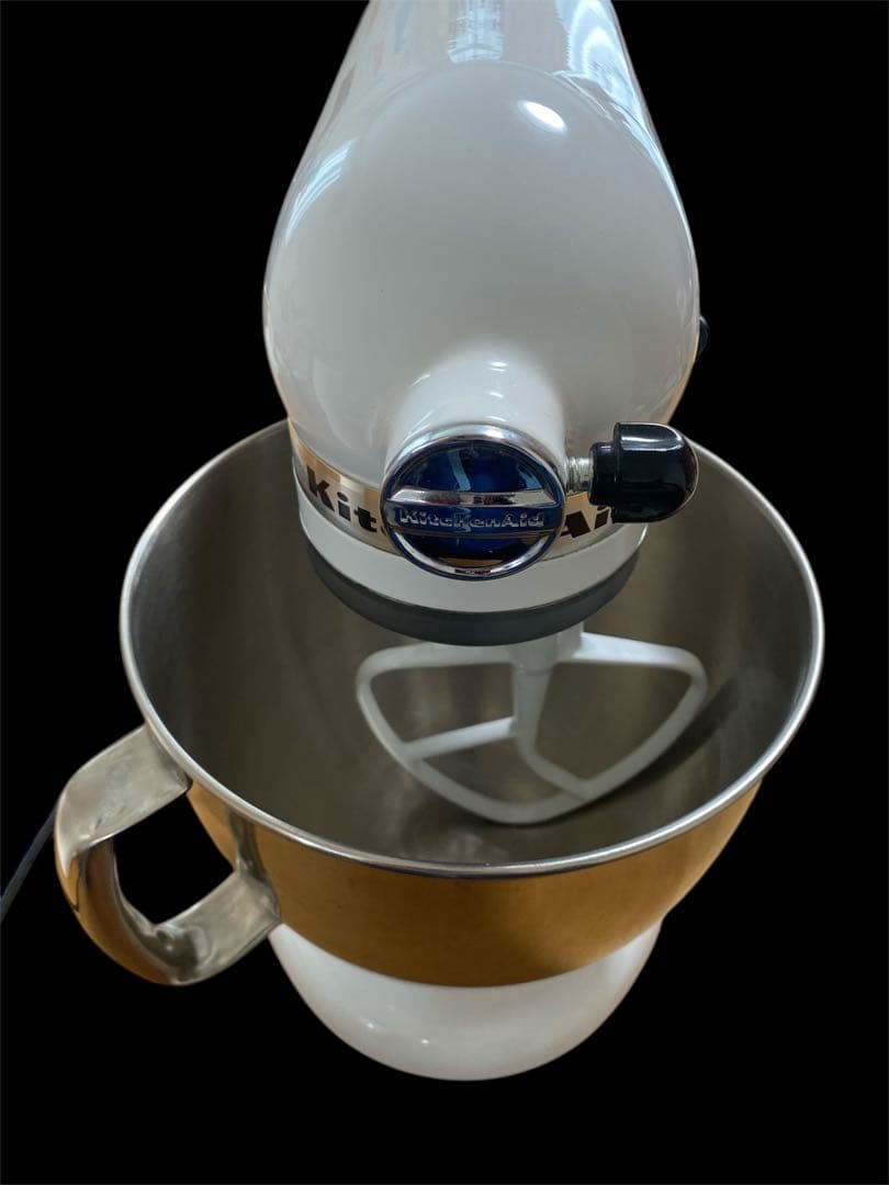 限定特価　KitchenAid Artisan ホワイト ミキサー