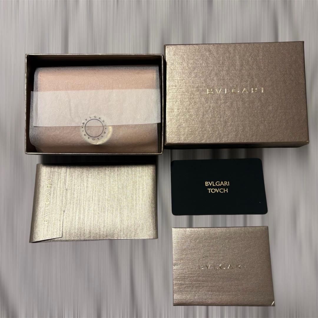 【新品未使用】ブルガリ名刺入れ