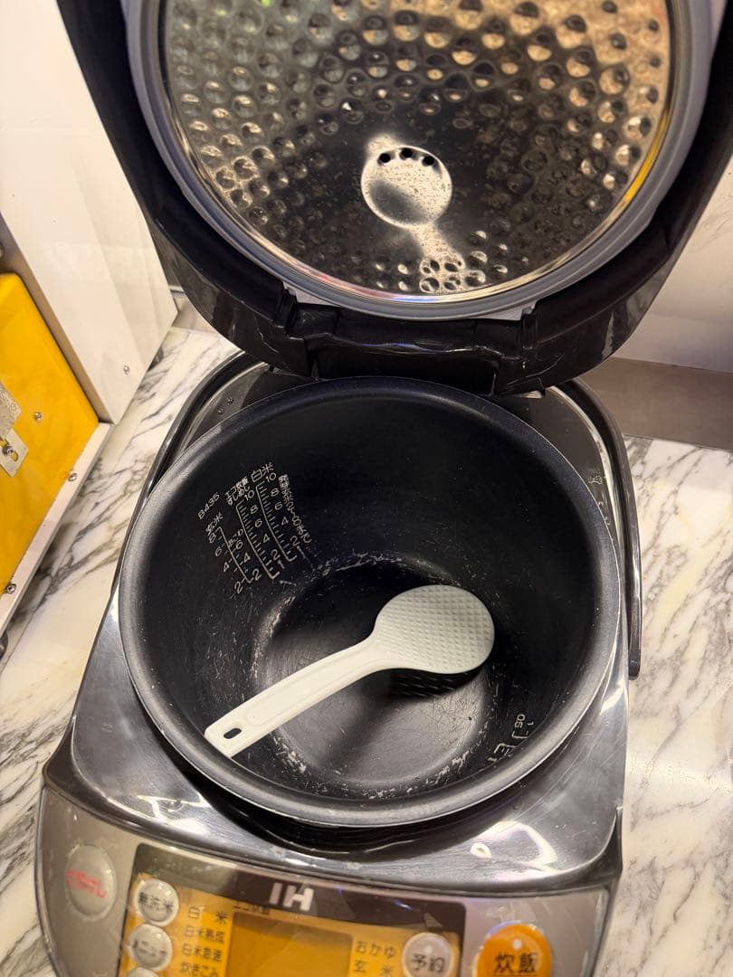 象印 NP-HQ18 プラチナコート 炊飯器