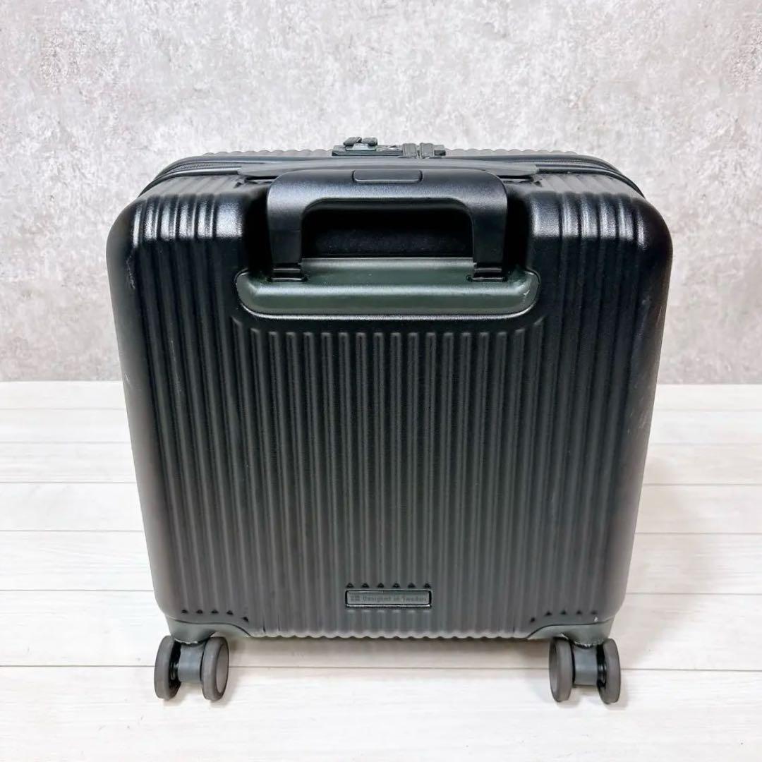【美品】innovator イノベーター スーツケース 33L 機内持込み可