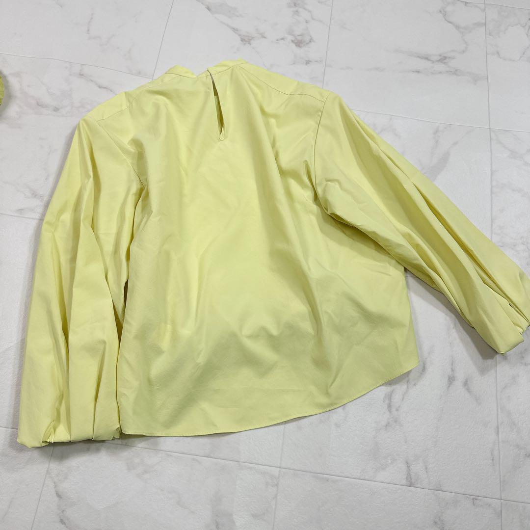 美品ᰔᩚBallsey ポリエステルタイプライター ボリュームブラウス