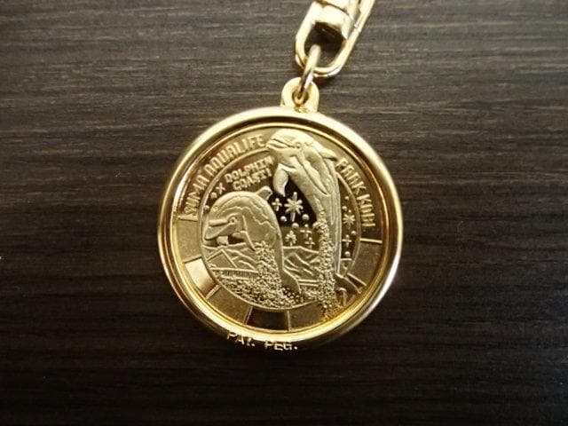 須磨水族館　スマスイ　イルカゴールド　メダル　神戸市立須磨海浜水族園　茶平工業