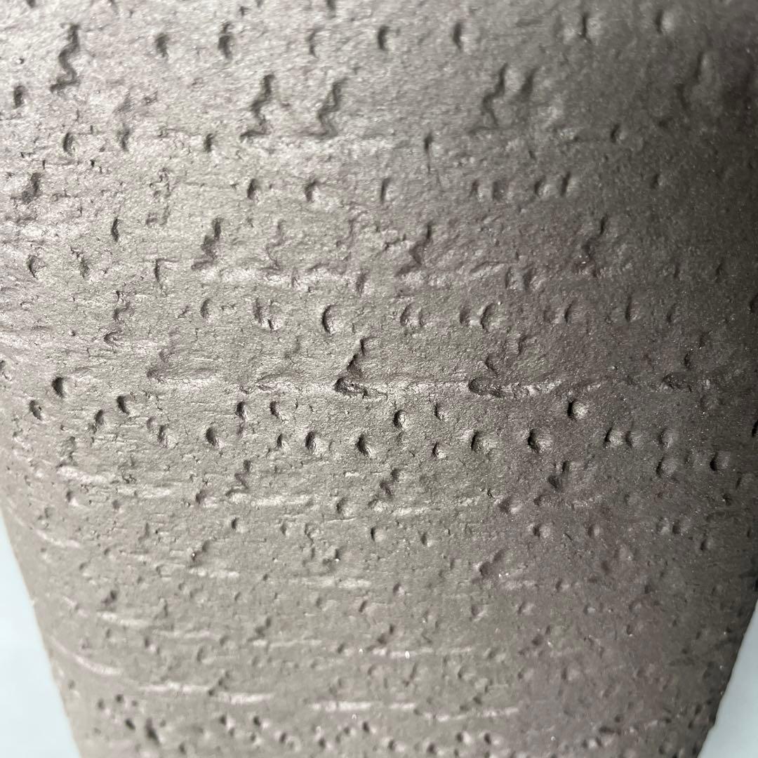 信楽焼傘立て  黒釉トチリ角 高さ４５cm