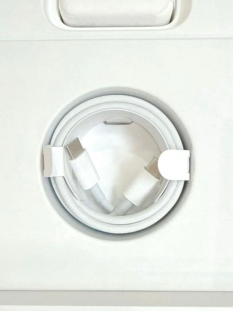 充放電11回 美品 M1 MacBook Air /16GB/256GB/US