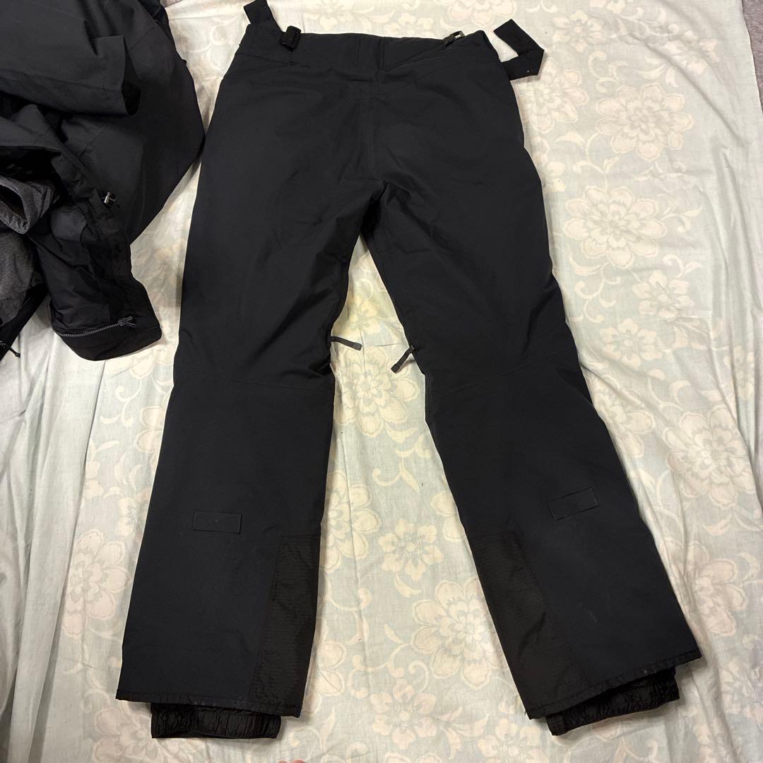 MILLET スキースノボウェア 上下セット ブラック 上 M、下 L