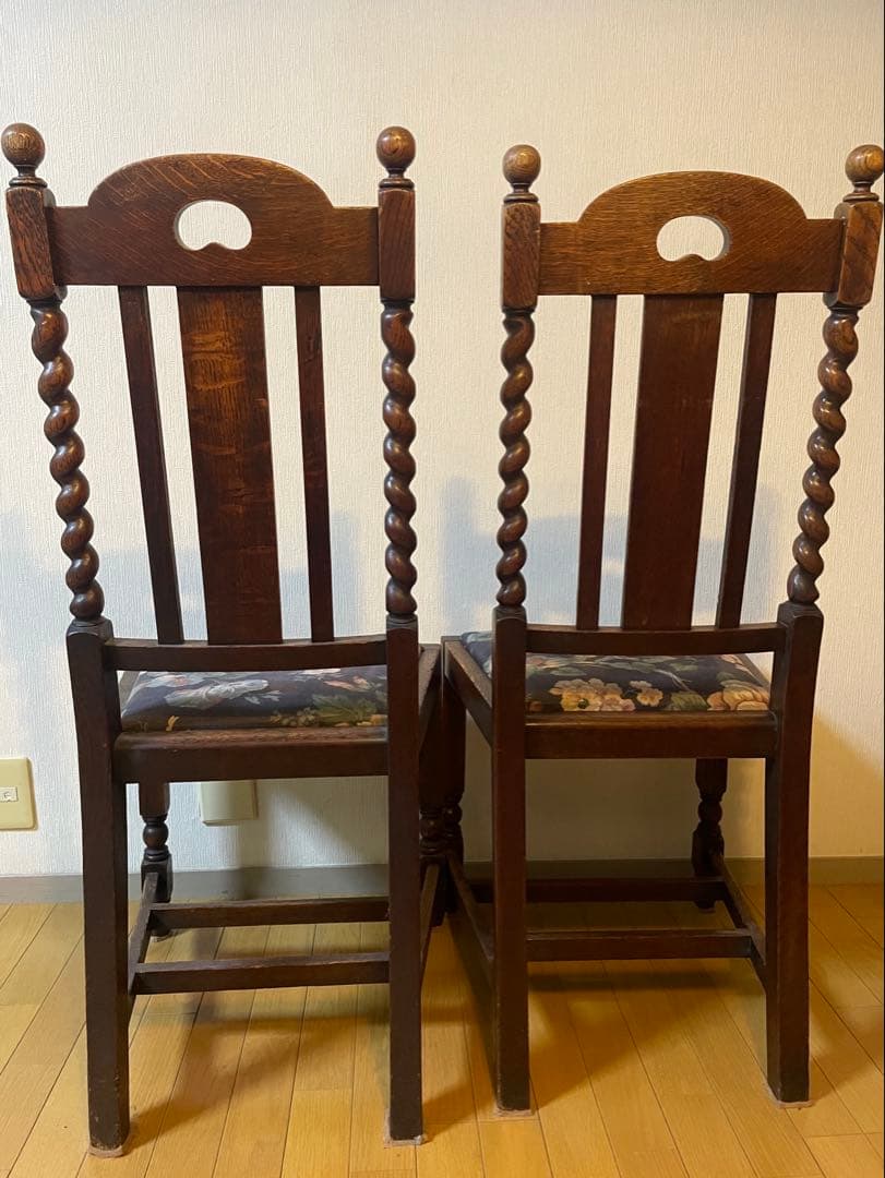 イギリスアンティーク　ダイニングチェア