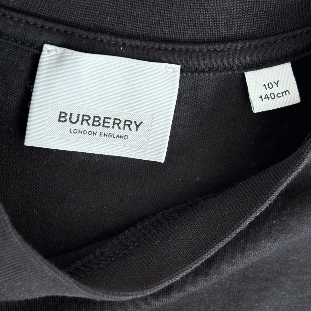 【美品】BURBERRY ロゴプリント　Tシャツ 10Y 140cm