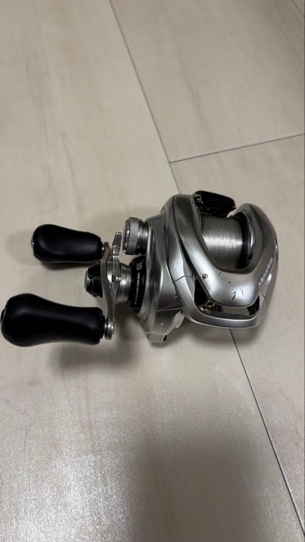 ダイワTATULA TW 100SH ベイトリール　シマノ　メタニウムセット売り