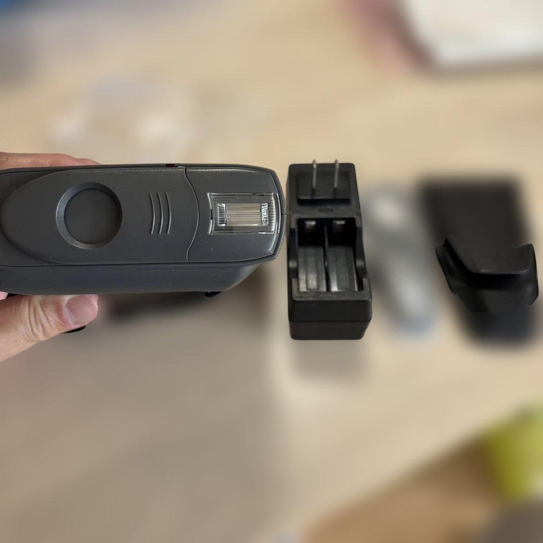 Apple QuickTake 100 ￼ plusデジタルカメラ