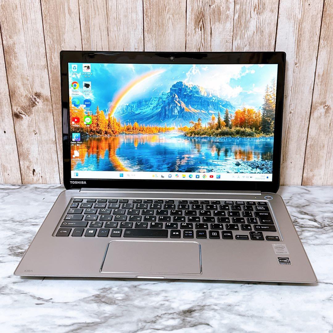 1台限定✨軽量パソコンPC 高性能i7＆爆速SSD/メモリ8GB✨持ち運びに便利