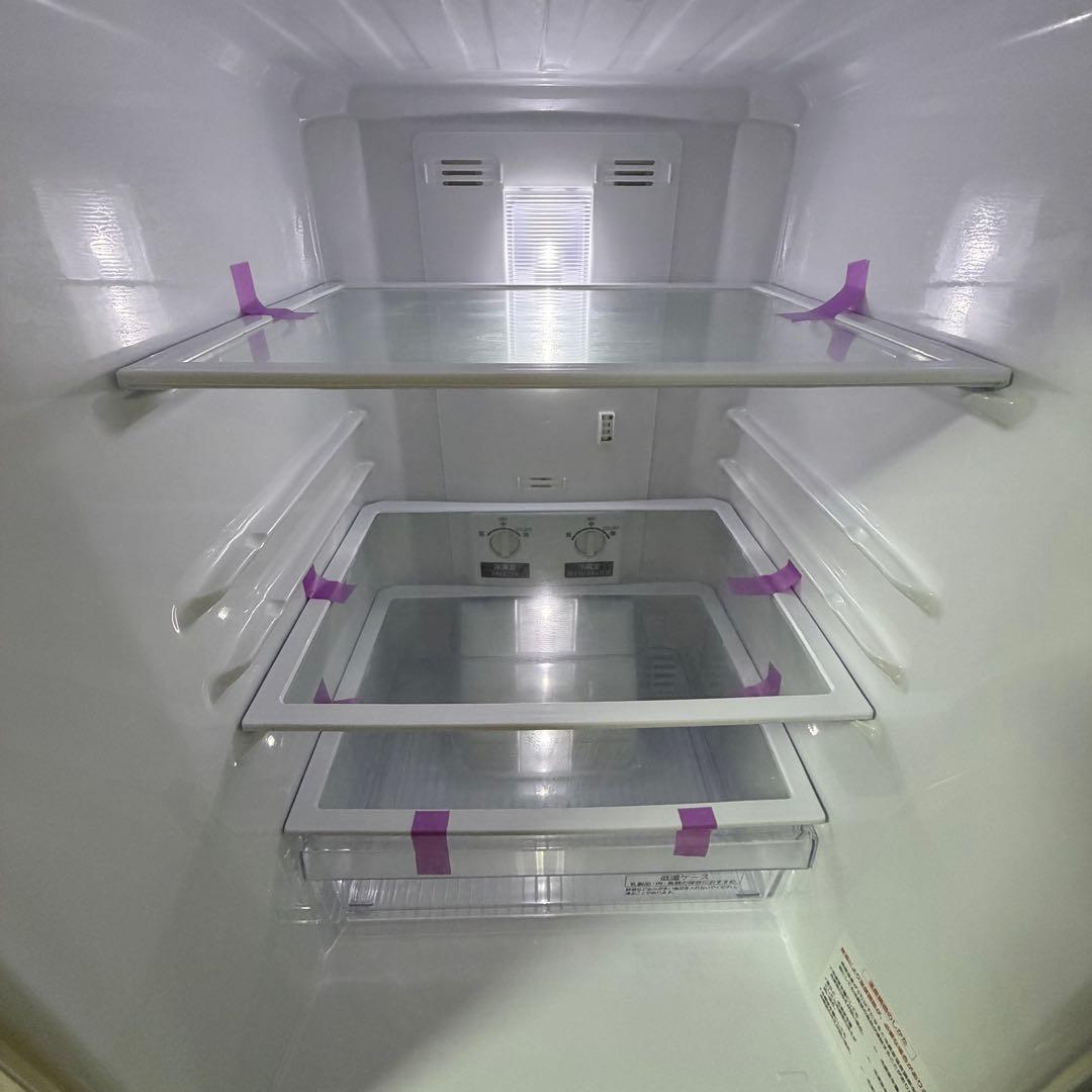 【送料込】三菱 一人暮らし 冷蔵庫 146L MR-P15EC ホワイト 特価品