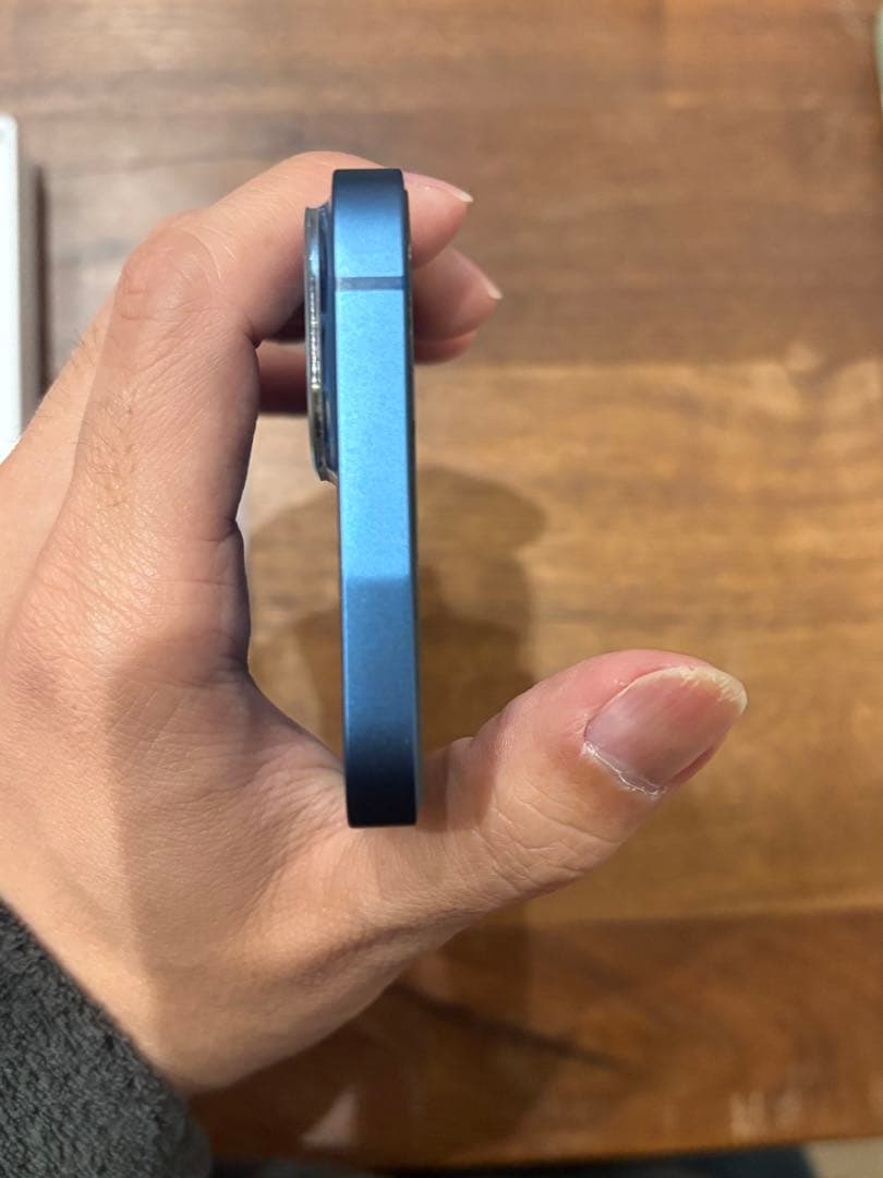 【超美品】Apple iPhone 13 ブルー 本体 SIMフリー