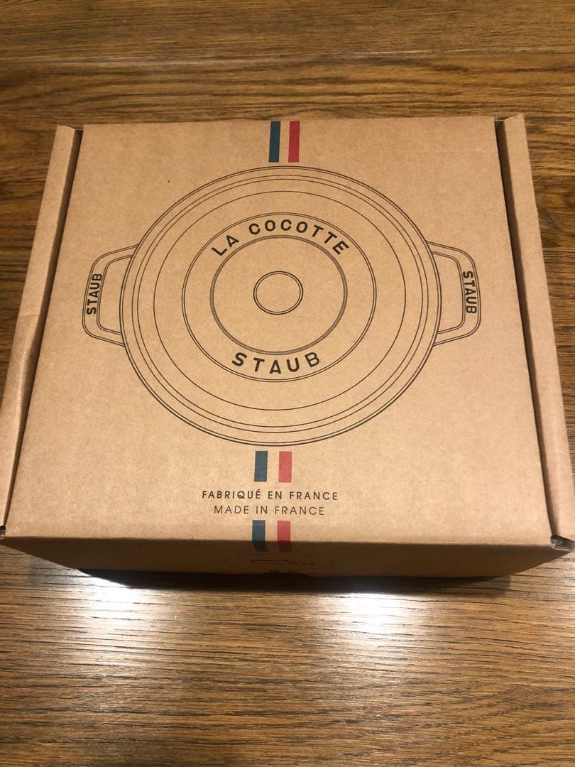 STAUB LA COCOTTE ストウブ　22 カンパーニュ