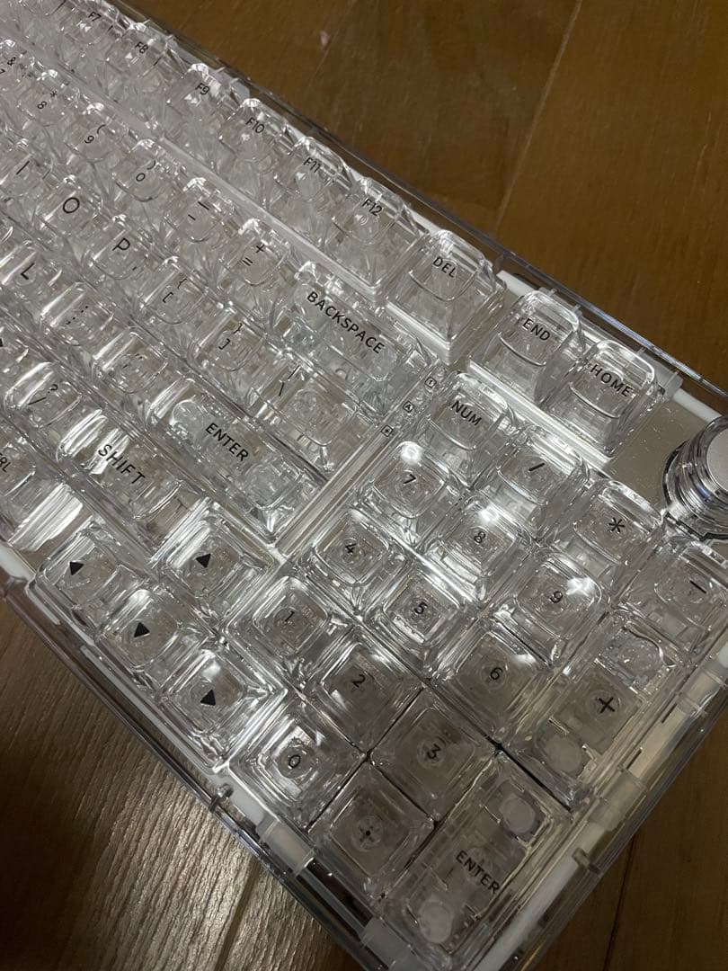 クリア 日本語配列キーボード USB-C