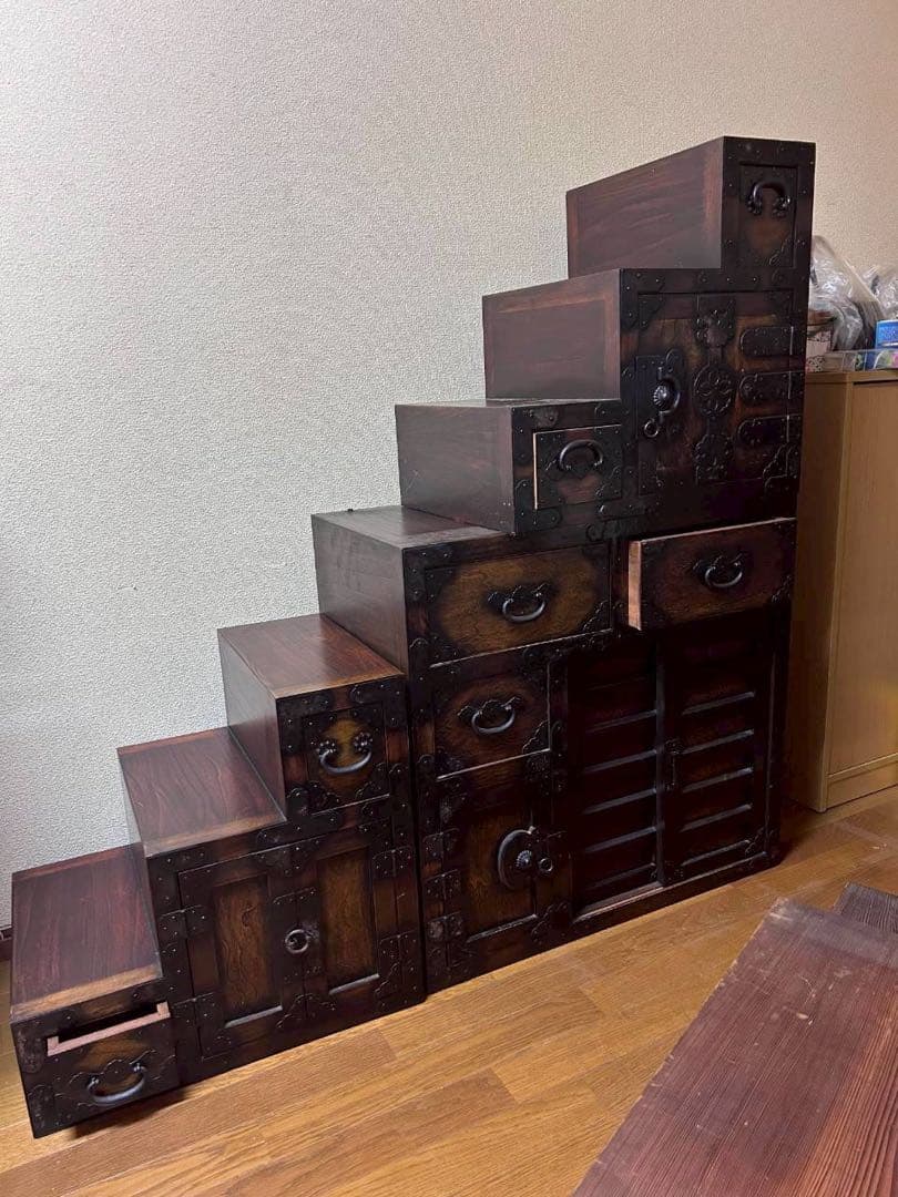★期間限定★セール中!!!!!!!!!!階段型木製収納タンス