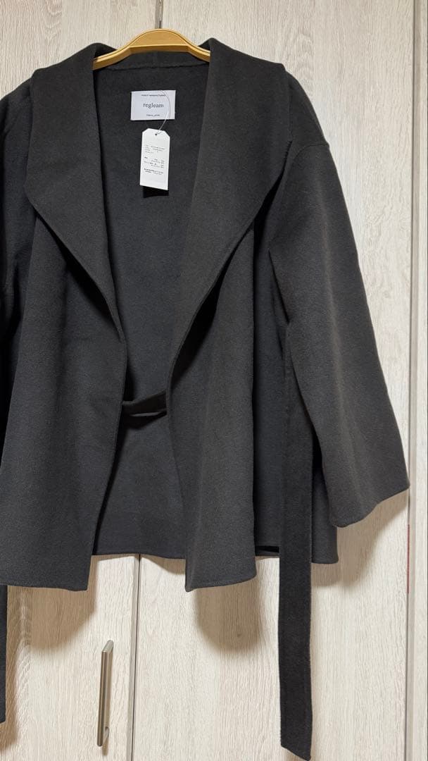 新品タグ付き　今期新作　regleam ストール付きショートコート