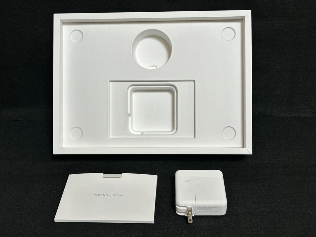 MacBookPro 13インチ M1 2020 画面割れ 外部モニター動作OK