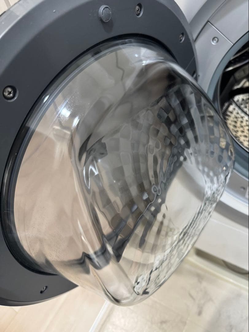 Momo出品　SHARP ドラム式洗濯機 ※12/18-21で発送