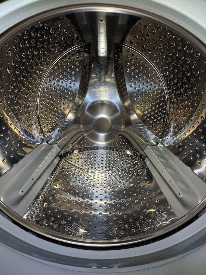 Momo出品　SHARP ドラム式洗濯機 ※12/18-21で発送