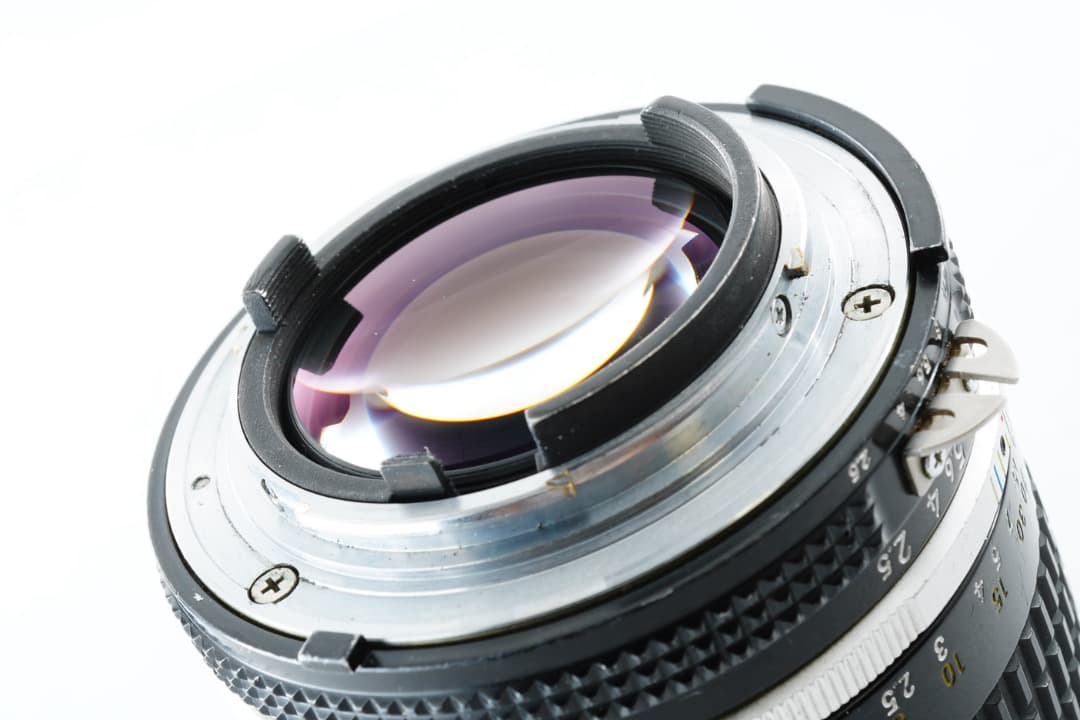 【美品】動作◎ ニコン Ai-s Nikkor 105mm F2.5 601
