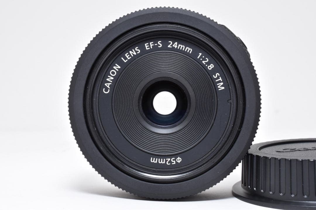 Canon EF-S 24mm f/2.8 STM レンズ