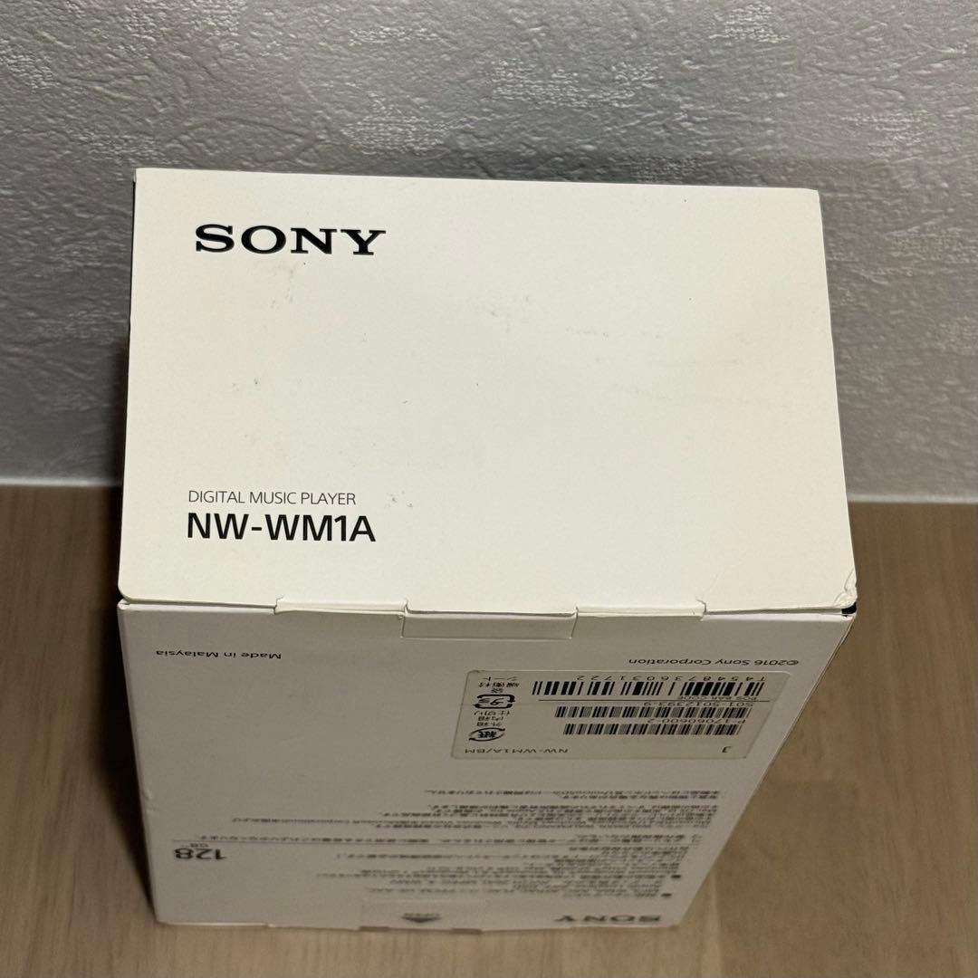 SONY NW-WM1A ケース付き