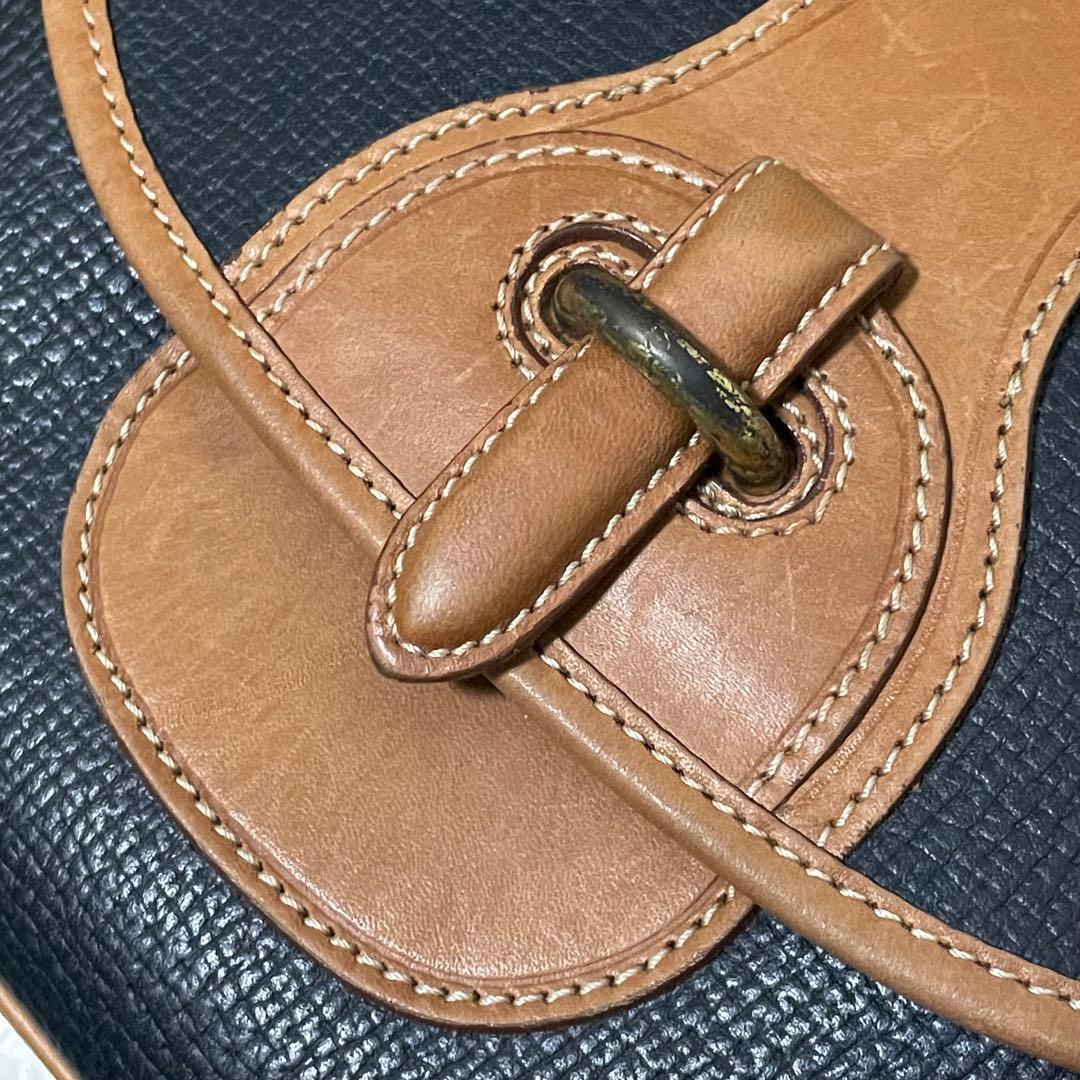 コーチ　ショルダーバッグ　バックル　イタリア製　ネイビー　オールレザー　シボ革