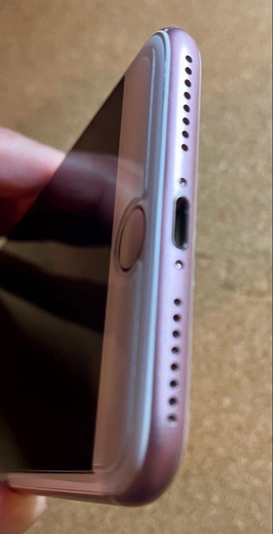 iPhone7 Plus 128GBローズゴールドSIMフリー バッテリー92%