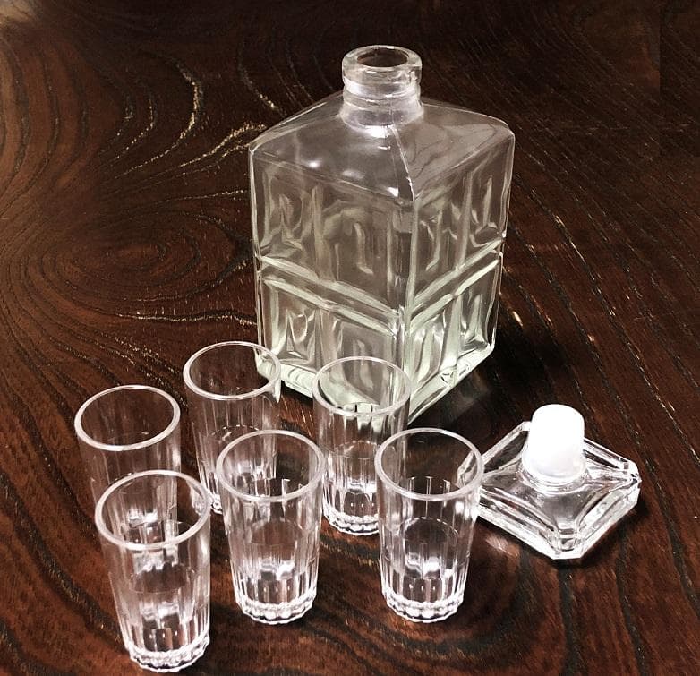 【 ニッカウヰスキー デキャンターセット 】　西洋甲冑オブジェ　未使用品