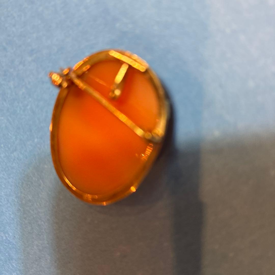 カメオ ブローチ 女性の横顔 花