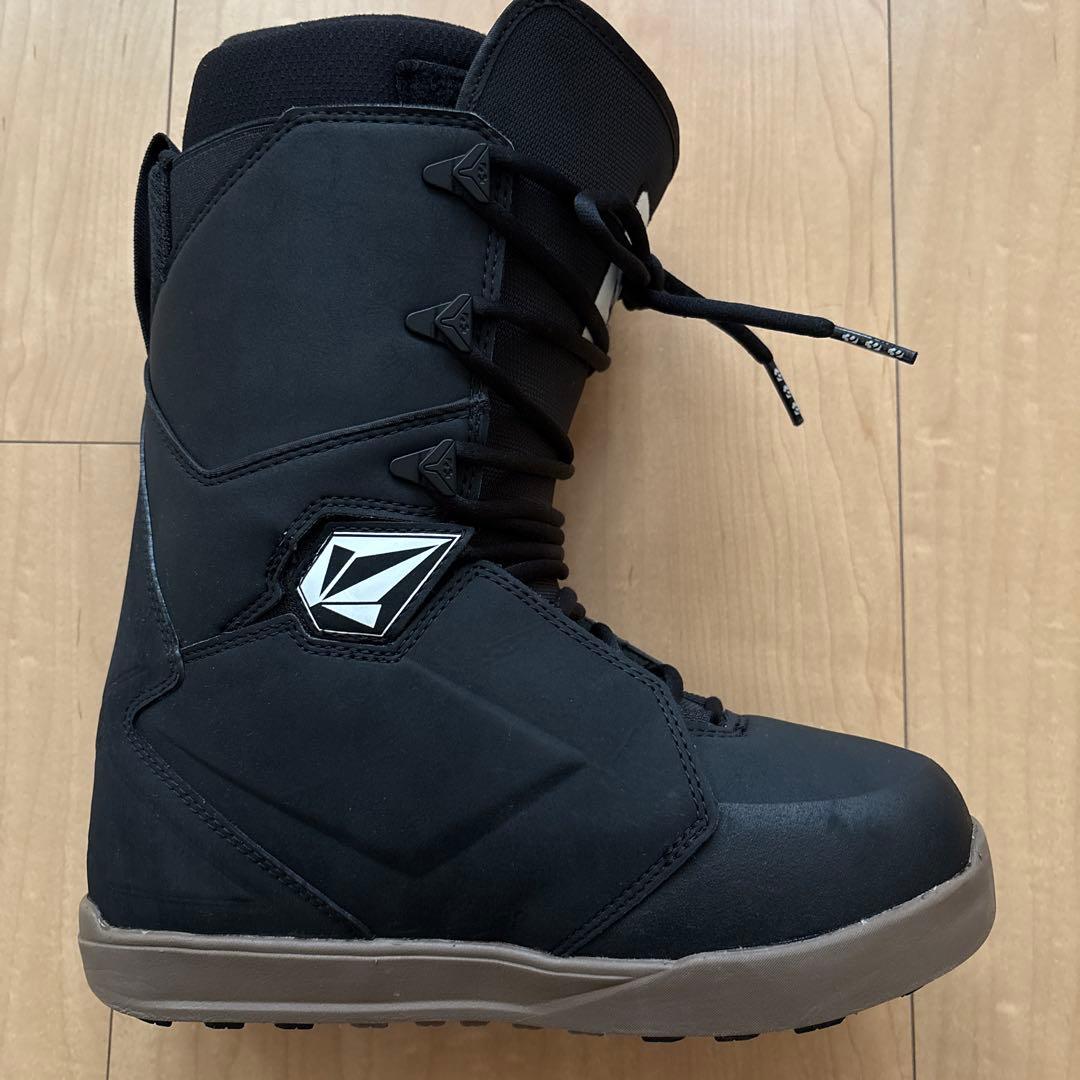 【しよん】THIRTYTWO LASHED X VOLCOM 25.5cm