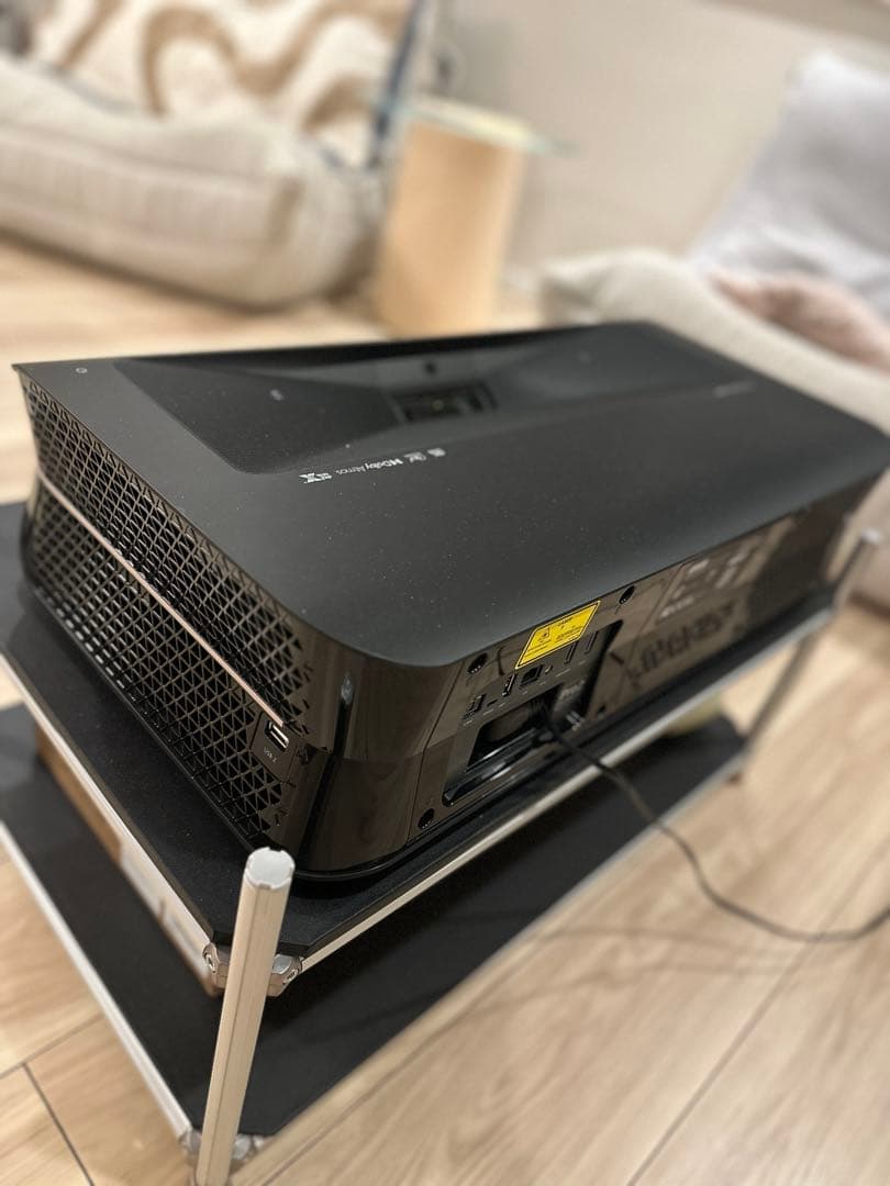 AWOL VISION 4K 超短焦点 レーザープロジェクター LTV-3000